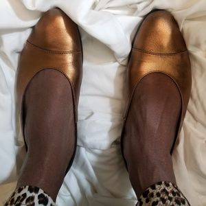 Vintage gold crackle metallic leather flats